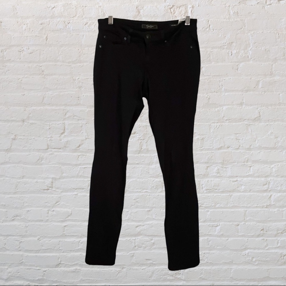 Jessica Simpson “Kiss Me” Jegging